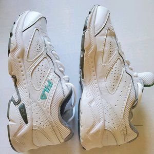 Walking Shoes - Fila - Size 7W